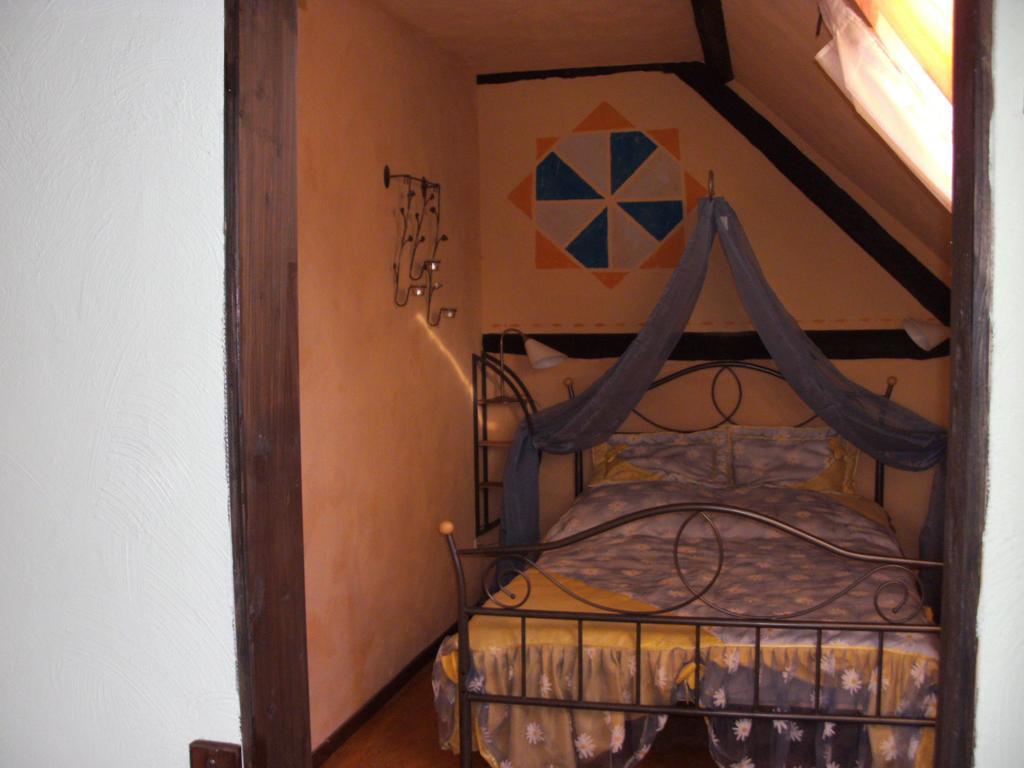 Haus Klara Ξενοδοχείο Mannebach  Δωμάτιο φωτογραφία